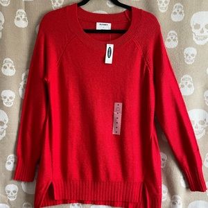 RED SWEATER